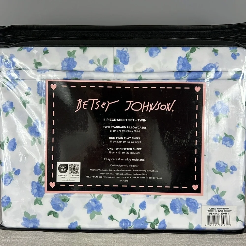 Betsey Johnson Floral Twin Sheet Set Blue White Super Soft 4 Piece Set NEW